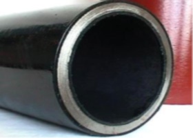 Освоено производство стальных труб, футерованных полиэтиленом под сварное и муфтовое соединение